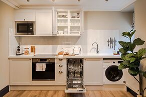 Your Apartment - Pembroke House