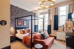 Your Apartment - Pembroke House