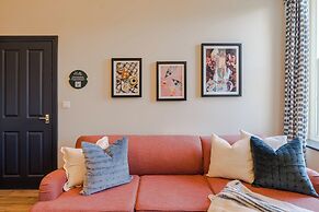 Your Apartment - Pembroke House