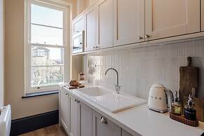 Your Apartment - Pembroke House