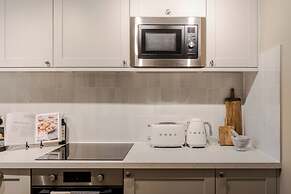 Your Apartment - Pembroke House