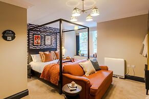 Your Apartment - Pembroke House