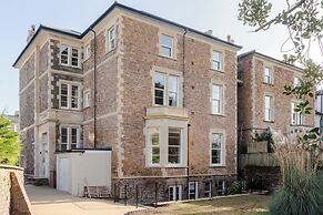 Your Apartment - Pembroke House