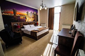 IRE PALACE