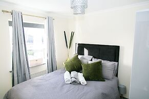 5guests-familyfriendly-parking-gardenview-centre