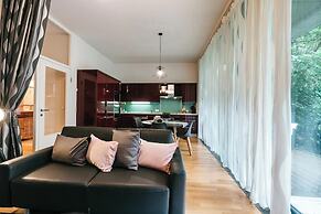 YoHome - Luxury Downtown Apartment