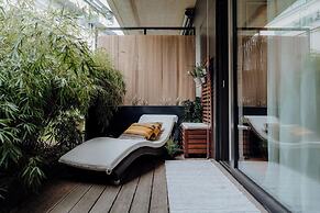 YoHome - Luxury Downtown Apartment