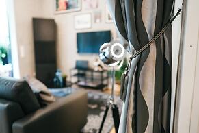 YoHome - Luxury Downtown Apartment