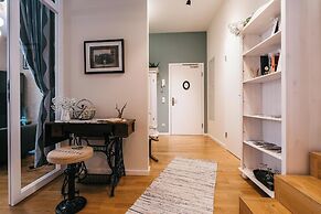 YoHome - Luxury Downtown Apartment