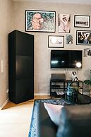 YoHome - Luxury Downtown Apartment