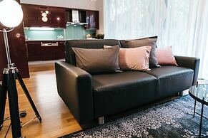 YoHome - Luxury Downtown Apartment