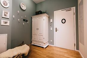 YoHome - Luxury Downtown Apartment