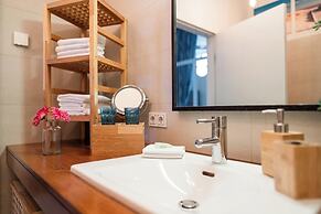 YoHome - Luxury Downtown Apartment