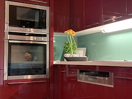 YoHome - Luxury Downtown Apartment