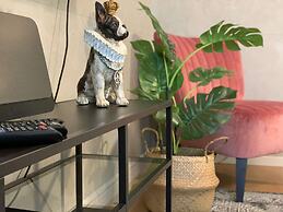 YoHome - Luxury Downtown Apartment