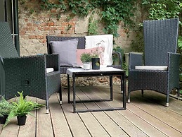 YoHome - Luxury Downtown Apartment