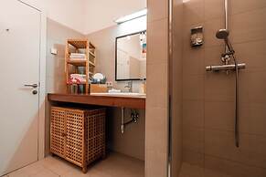 YoHome - Luxury Downtown Apartment