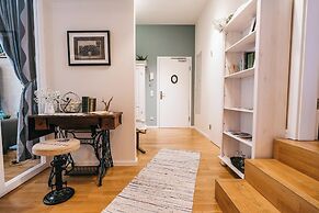 YoHome - Luxury Downtown Apartment