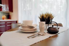 YoHome - Luxury Downtown Apartment