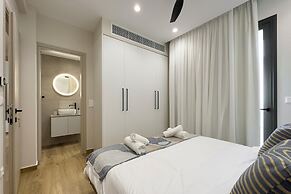 Riviera Escape Suites