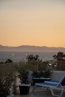 Riviera Escape Suites