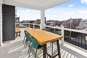 6 BR Pool Hot Tub Open Beginning of April