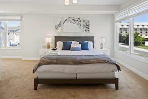 5BR Villa Heated Pool Hot Tub Open Beginning of April