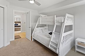 5BR Villa Heated Pool Hot Tub Open Beginning of April