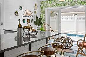 5BR Villa Heated Pool Hot Tub Open Beginning of April