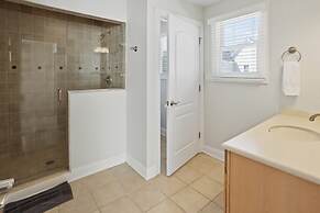 5BR Villa Heated Pool Hot Tub Open Beginning of April