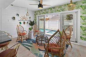 5BR Villa Heated Pool Hot Tub Open Beginning of April