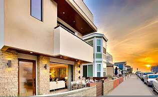 3 BR Roof Deck Ocean Views Hot Tub Beach Block