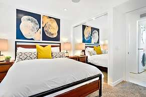 7 Br 2 Hot Tubs Rooftop Beach Block Ocean View