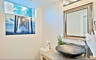 7 Br 2 Hot Tubs Rooftop Beach Block Ocean View