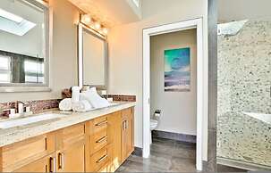 7 Br 2 Hot Tubs Rooftop Beach Block Ocean View