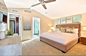 7 Br 2 Hot Tubs Rooftop Beach Block Ocean View