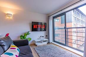 2br-sleeps6-wifi-smarttv-o2academy-ws87