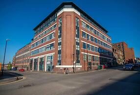 2br-sleeps6-wifi-smarttv-o2academy-ws87