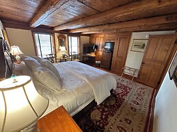 The 1708 House