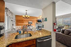 Sleeps 6 Mountain Views Shared Resort Amenities