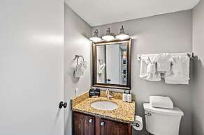 Sleeps 6 Mountain Views Shared Resort Amenities