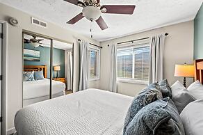 Sleeps 6 Mountain Views Shared Resort Amenities