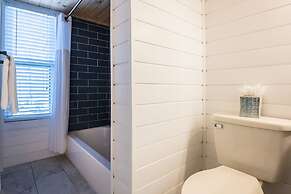 Mountain Views Indoor Pool Access Full Kitchen