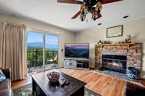 Sleeps 4 Mountains Views Indoor Pool Sauna