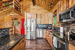 180 Views Sleeps 7 Private Hot Tub Full Kitchen