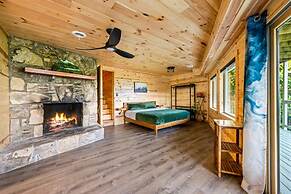 180 Views Sleeps 7 Private Hot Tub Full Kitchen