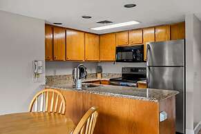 Sleeps 6 Indoor Pool Playground Hot Tub