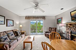 Sleeps 6 Indoor Pool Playground Hot Tub