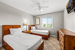 Sleeps 6 Indoor Pool Playground Hot Tub