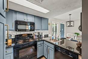 Indoor Pool Hot Tub Sleeps 4 Mountain Views